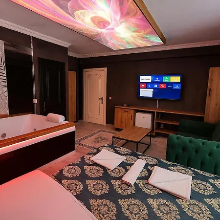 Royal Kumkapi Hotel