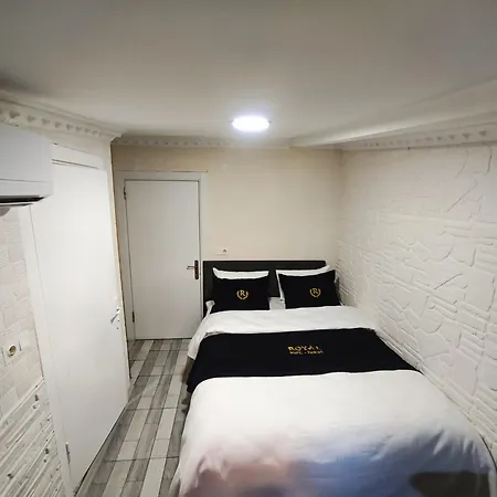 Hotel Royal Kumkapi 3*