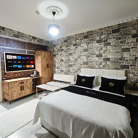 Hotel Royal Kumkapi 3*
