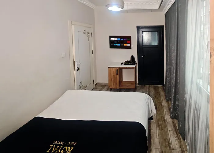 Royal Kumkapi Hotel 3*