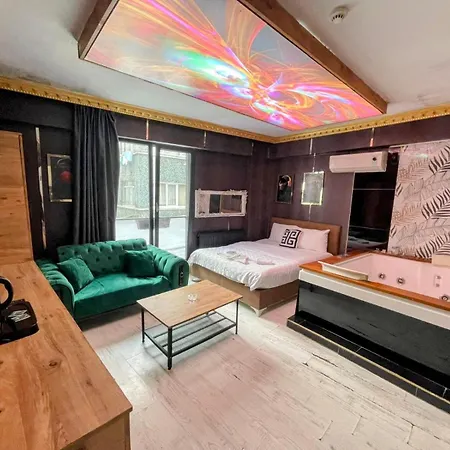 Ξενοδοχείο Royal Kumkapi 3*